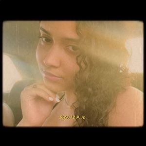 Meet your Posher, Sophia